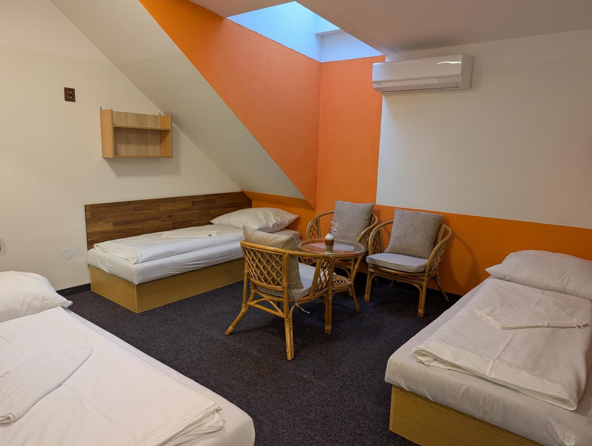 Pension Harcovna Frýdlant nad Ostravicí Exterior foto