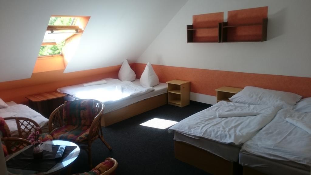 Pension Harcovna Frýdlant nad Ostravicí Exterior foto